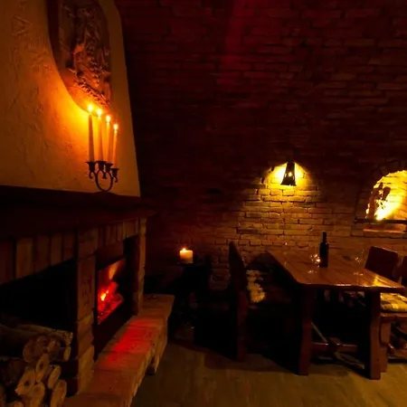 Cicina Penzion, Restaurace, Vinny Sklep Guest house